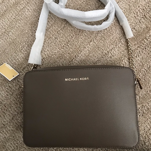 Michael Kors Handbags - BRAND NEW MK Crossbody